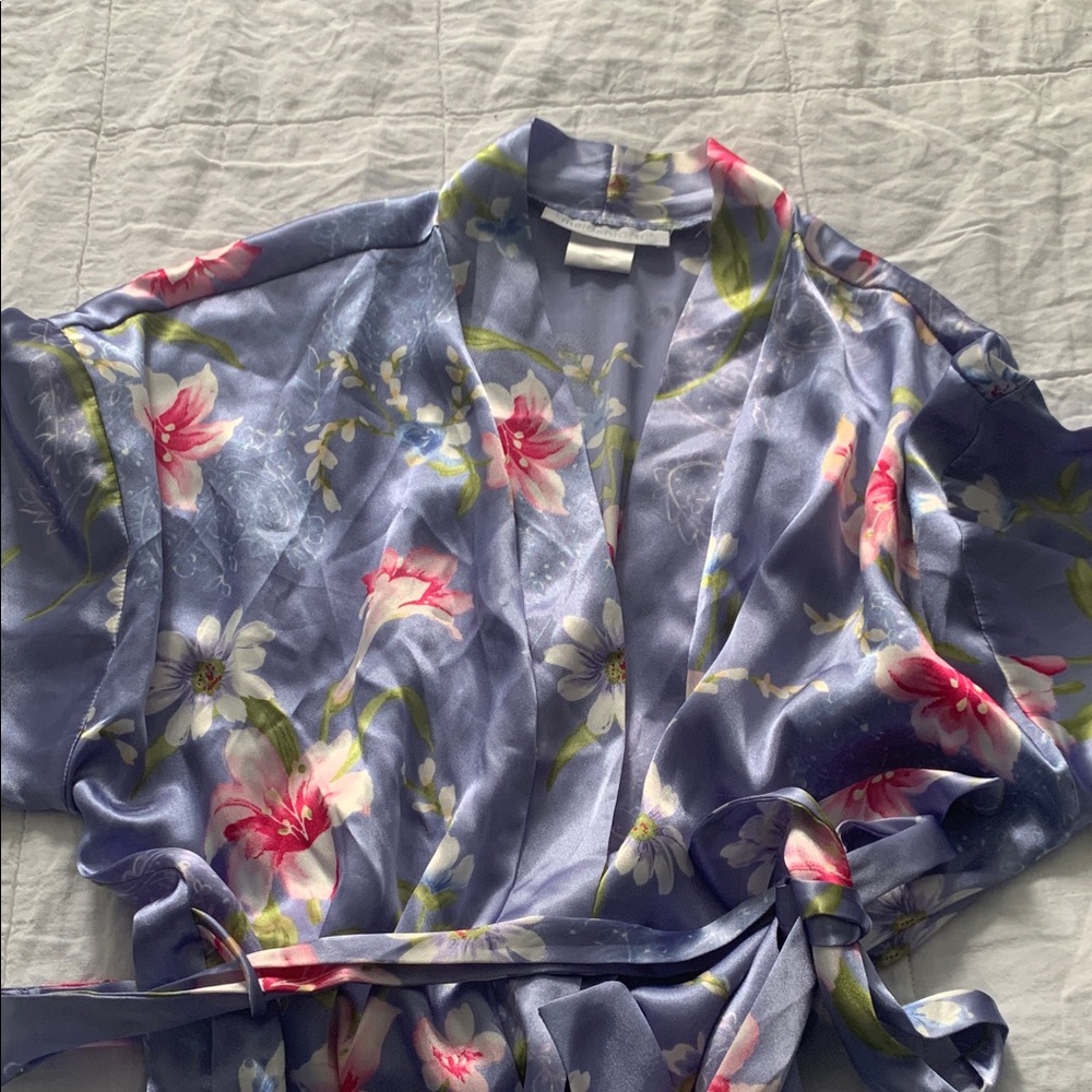 Maidenform Multicolor Floral Satin Robe